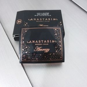 Anastasia Beverly Hills - Amrezy Highlighter